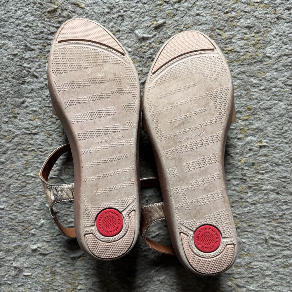 Fitflop Rose Gold Close-Toed Sandals - Picture 2 of 5